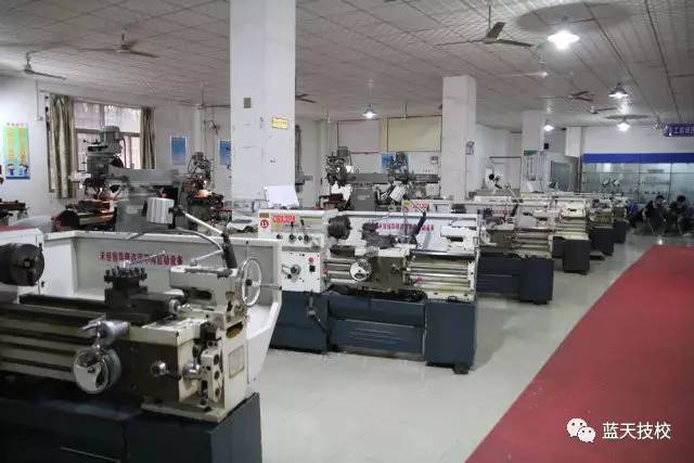 专业巡礼 | 蓝天技校模具设计高技班